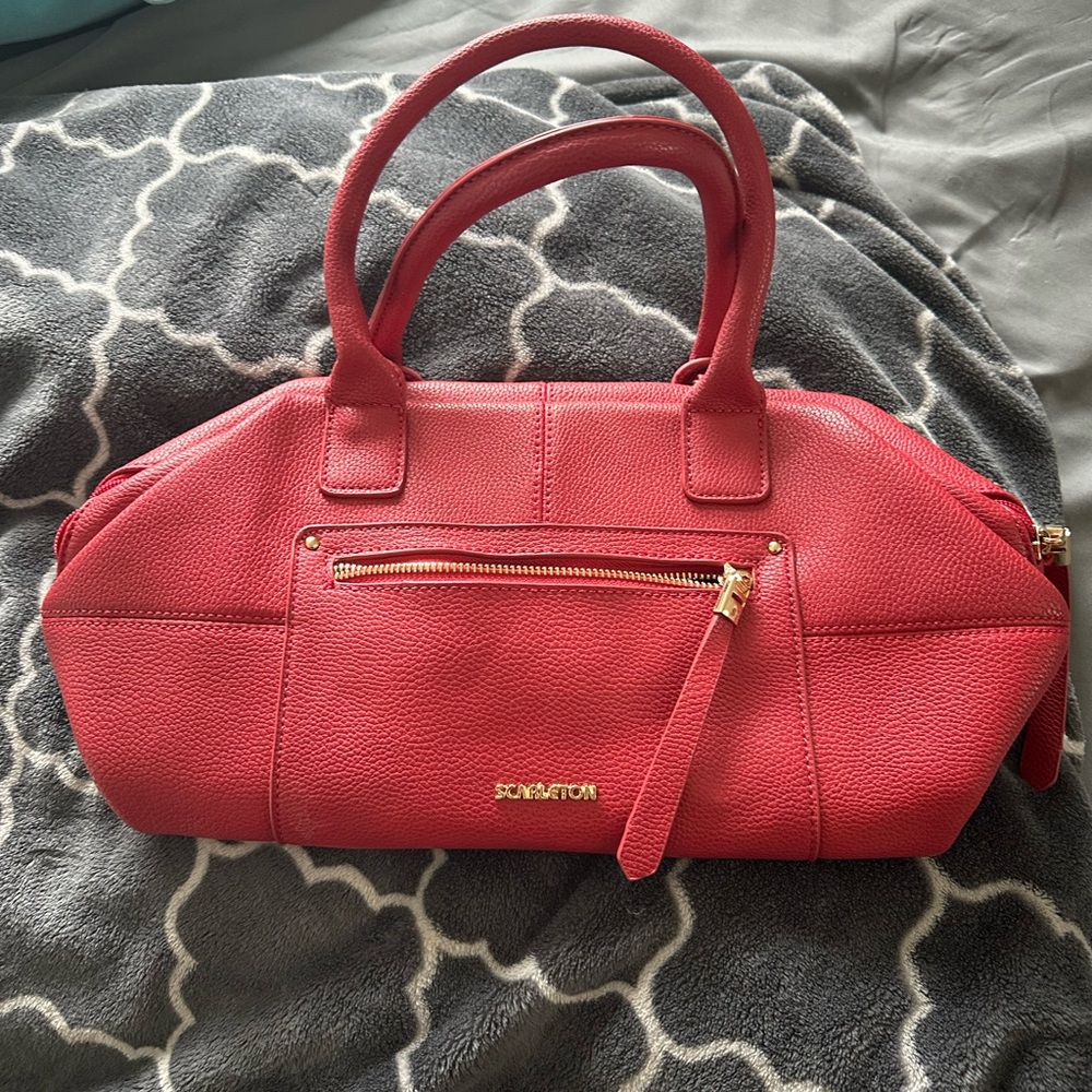 Brand new Scarleton purse
